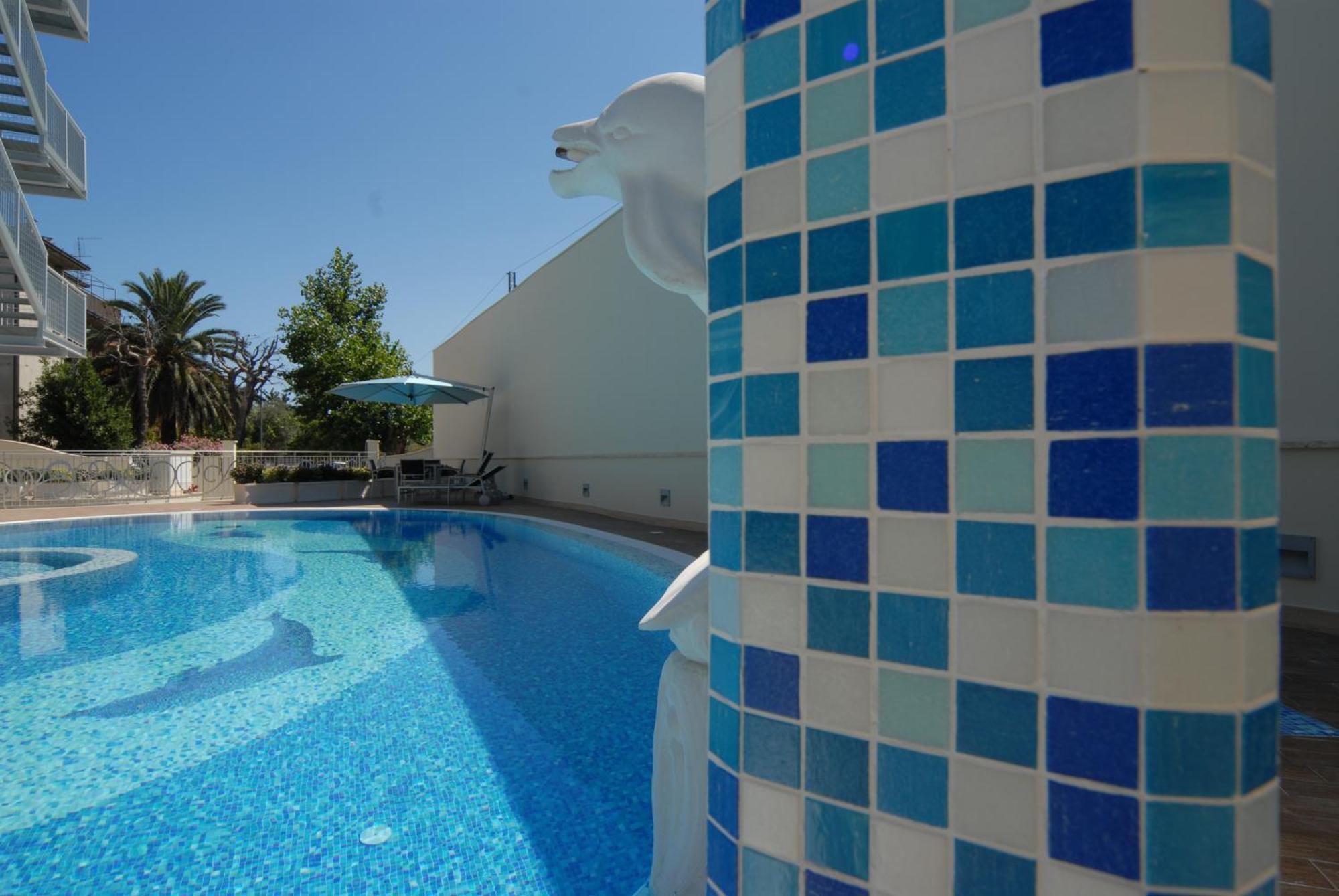 Residence Costa Smeralda Grottammare Exterior foto