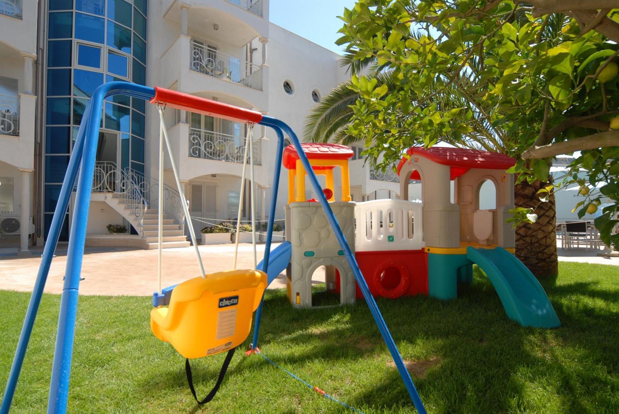 Residence Costa Smeralda Grottammare Exterior foto